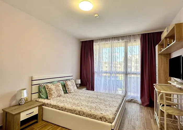 At Kaskadas A44 Sunny Beach